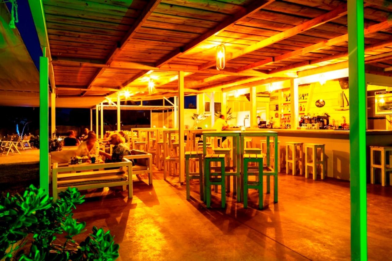 Naya Apartment กิสเซมอส ภายนอก รูปภาพ